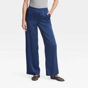 A New Day - Women's Mid-Rise Satin Pull-On Pants Navy